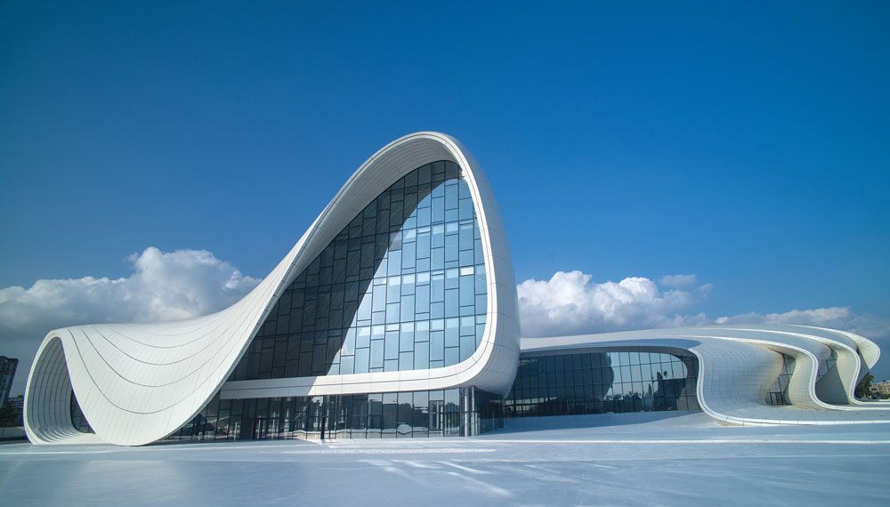 Heydar Aliyev Center shows captivating beauty of Baku city [VIDEO]