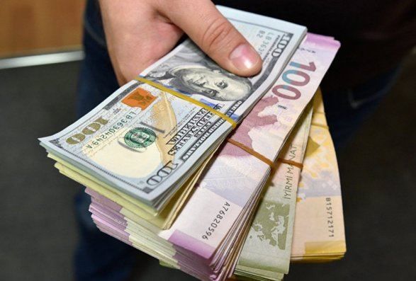 Weekly review of Azerbaijan's foreign exchange market