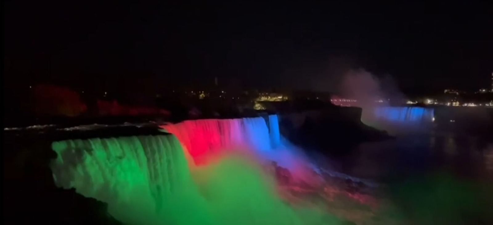 Niagara Falls illuminated in colors of Azerbaijani flag [PHOTO]