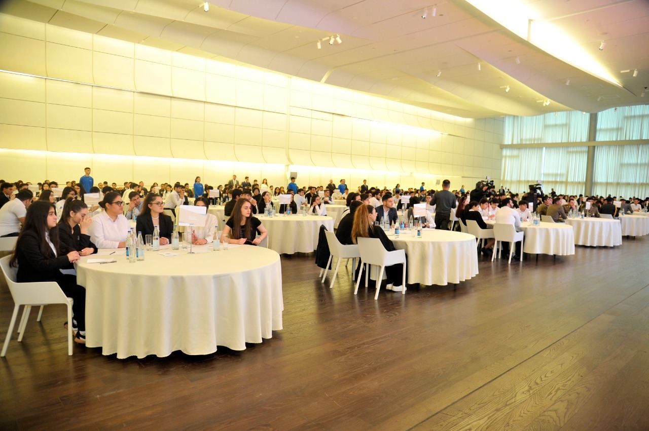 Heydar Aliyev Center hosts nationwide knowledge competition [PHOTO]