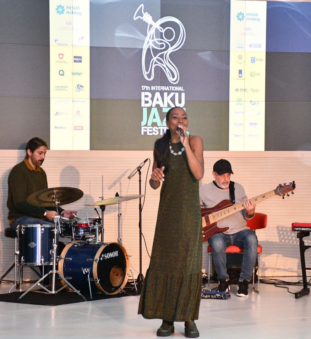 Baku Jazz Festival starts with spectacular shows [PHOTO]