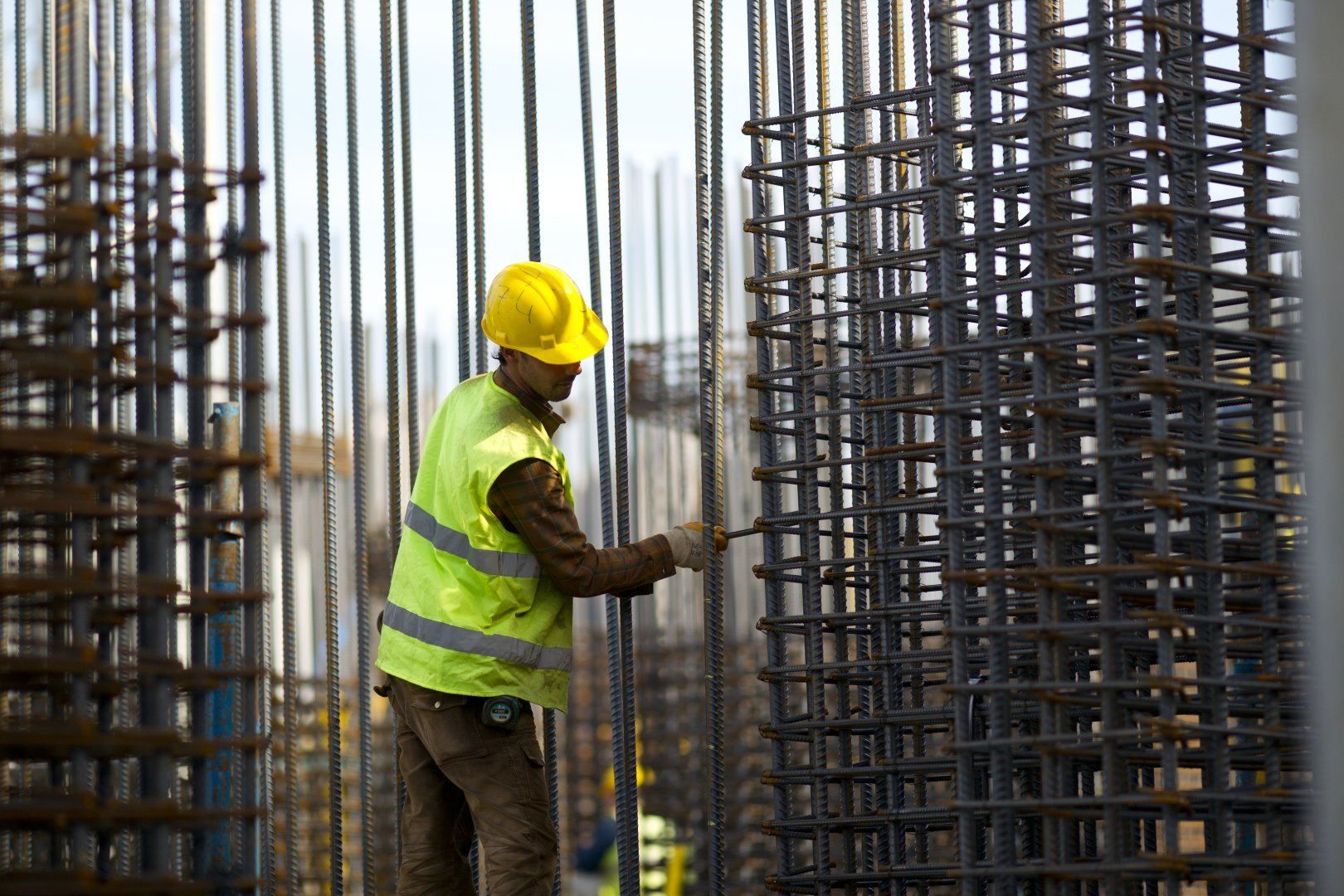Foreigners working in liberated lands to get two-year work permit