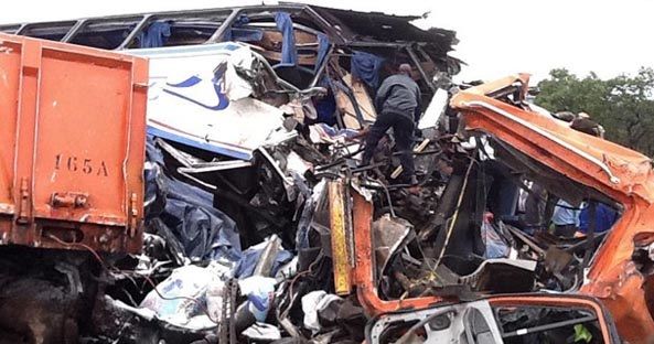 Bus collision kills 37 in northeast Nigeria