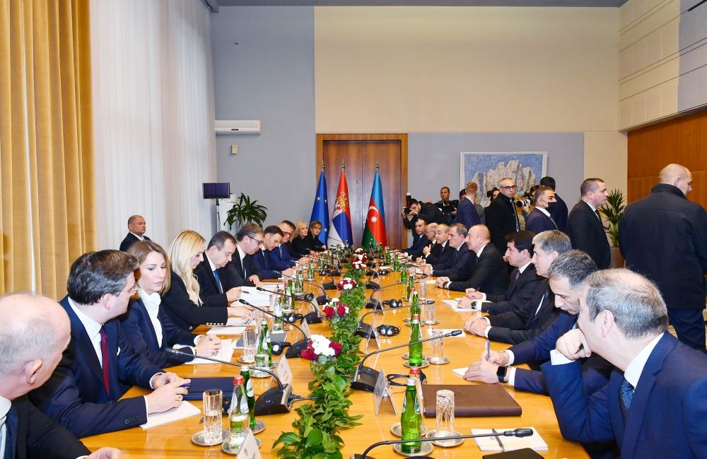 Azerbaijani, Serbian presidents hold expanded meeting [PHOTO/VIDEO]