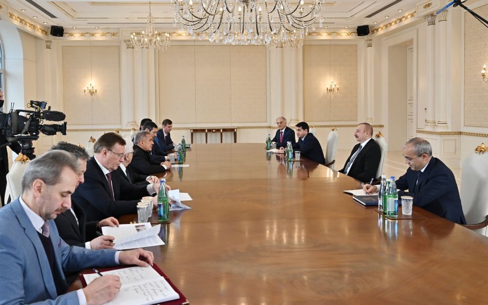 President Ilham Aliyev receives President of Tatarstan [UPDATE]