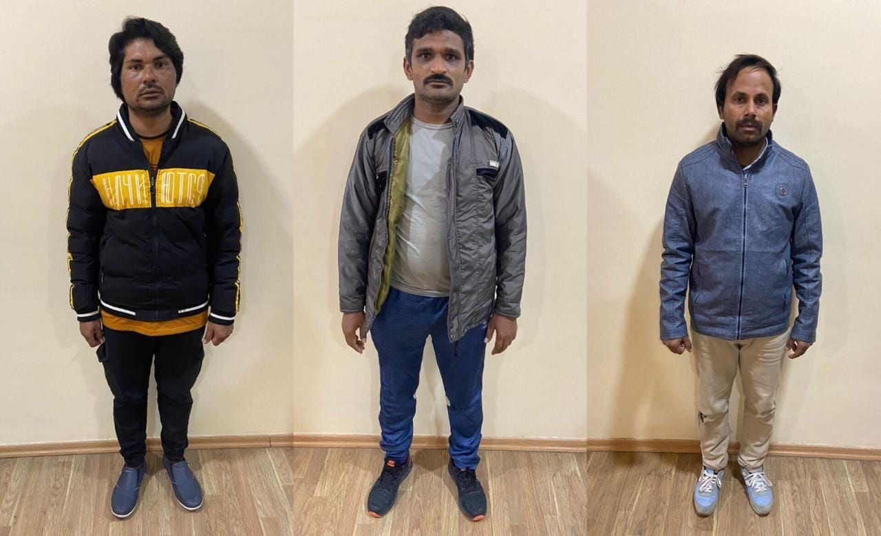Border guards apprehend three Pakistanis for attempting to cross state border illegally