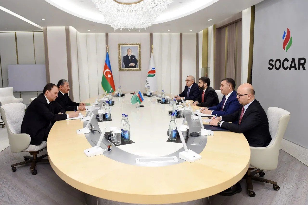 SOCAR, Turkmengaz & Turkmennebit discuss bettering & deepening energy co-op [PHOTO]