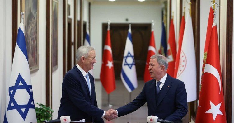 Türkiye's Akar thanks Gant for his efforts to mend bilateral fences