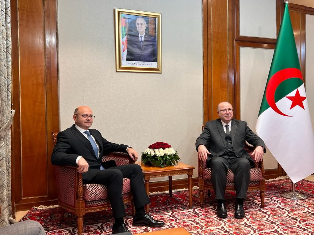 Azerbaijan, Algeria stress importance of economic ties dev’t