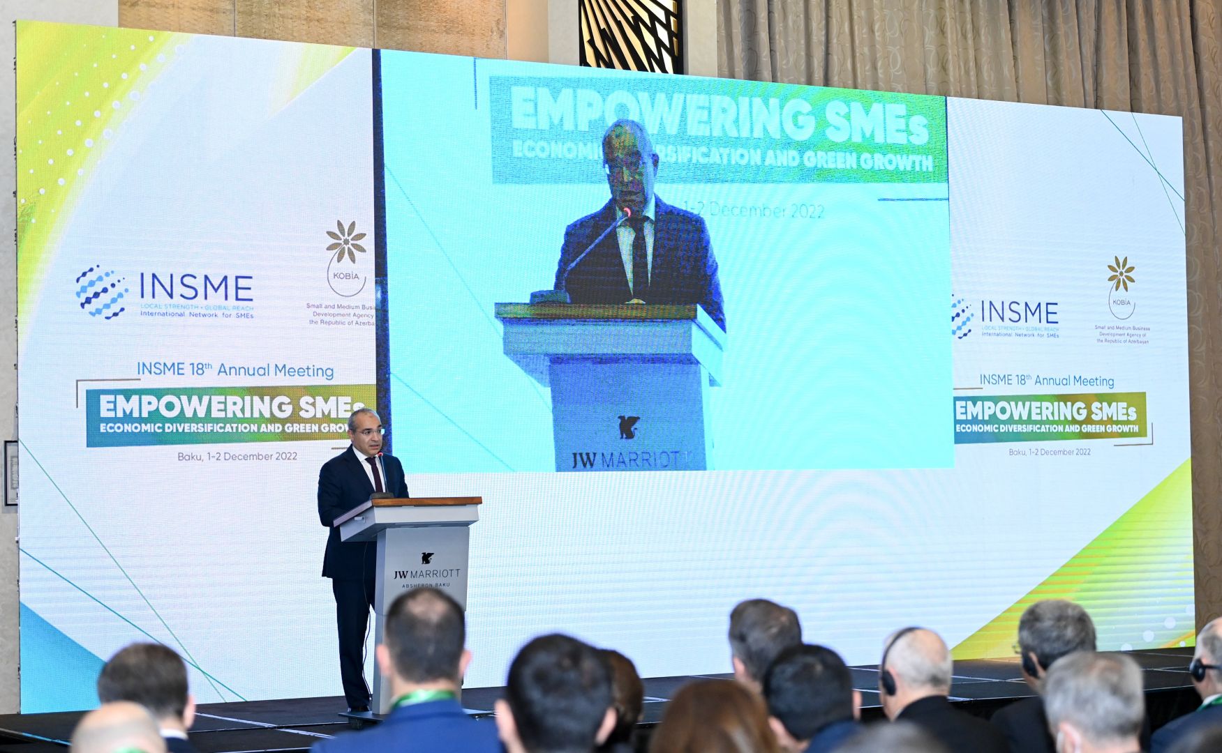 Baku hosts int'l event on empowering SMEs, economic diversification & green growth [PHOTO]