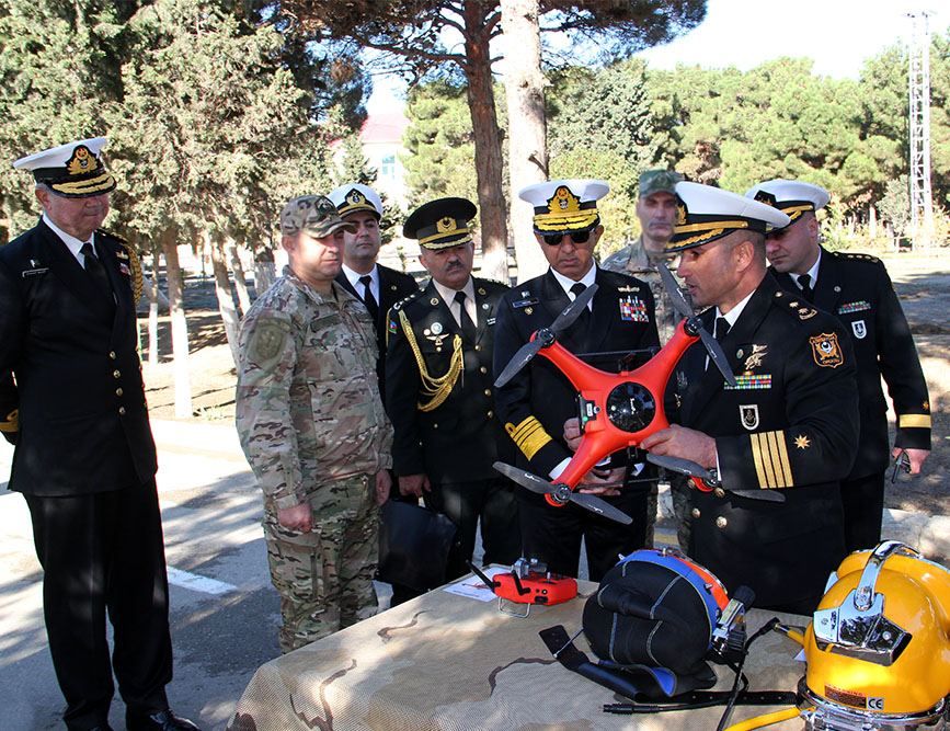 Chief of Pakistan's Naval Staff visits military institute and military unit in Azerbaijan [PHOTO] - Gallery Image