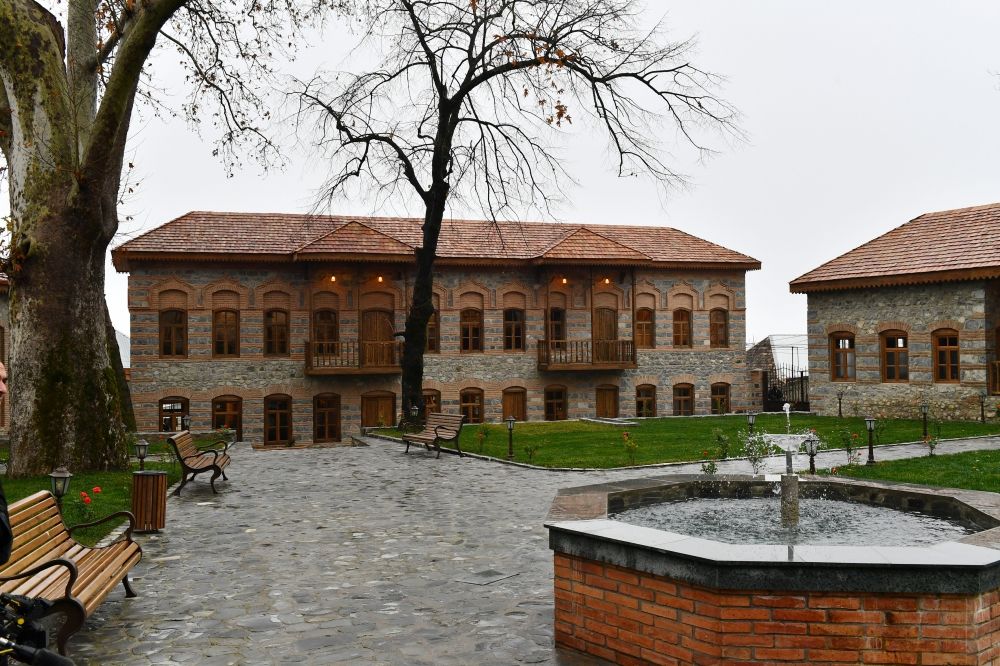 Slider Image 1