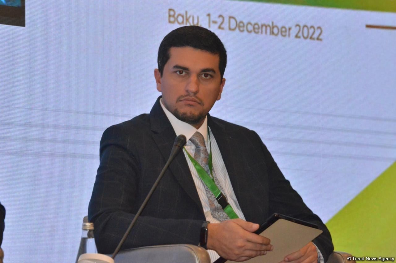 Azerbaijan Renewable Energy Agency holding talks with investors, SMEs