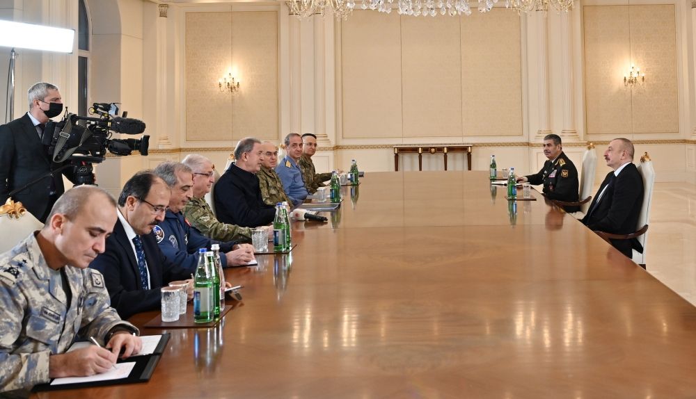 President Ilham Aliyev receives delegation led by Turkish defense minister [VIDEO]