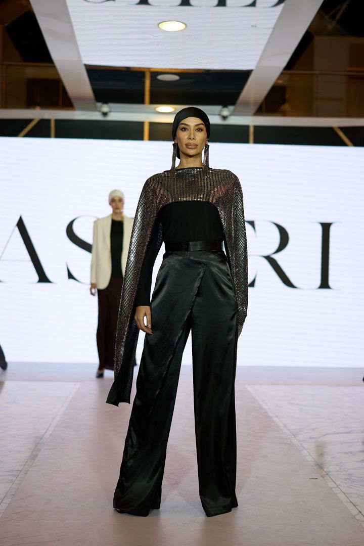 Azerbaijan Fashion Week presents dazzling fashion looks [PHOTO] - Gallery Image