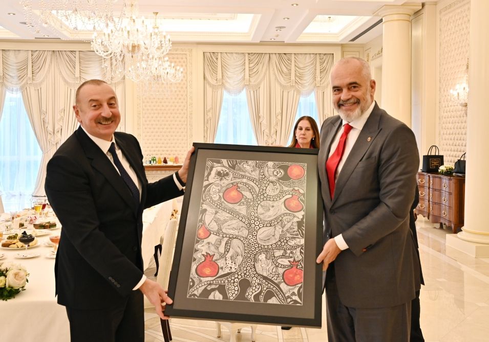 President Ilham Aliyev holds one-on-one meeting with Prime Minister of Albania Edi Rama [UPDATE] - Gallery Image