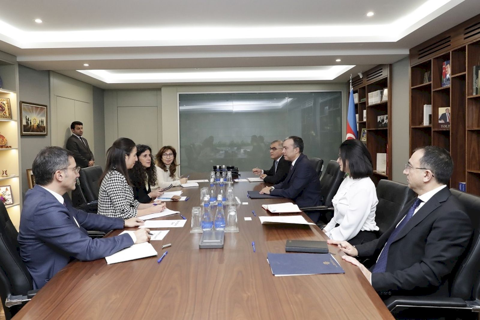 Azerbaijan, WB discuss jointly implemented employment support project [PHOTO]