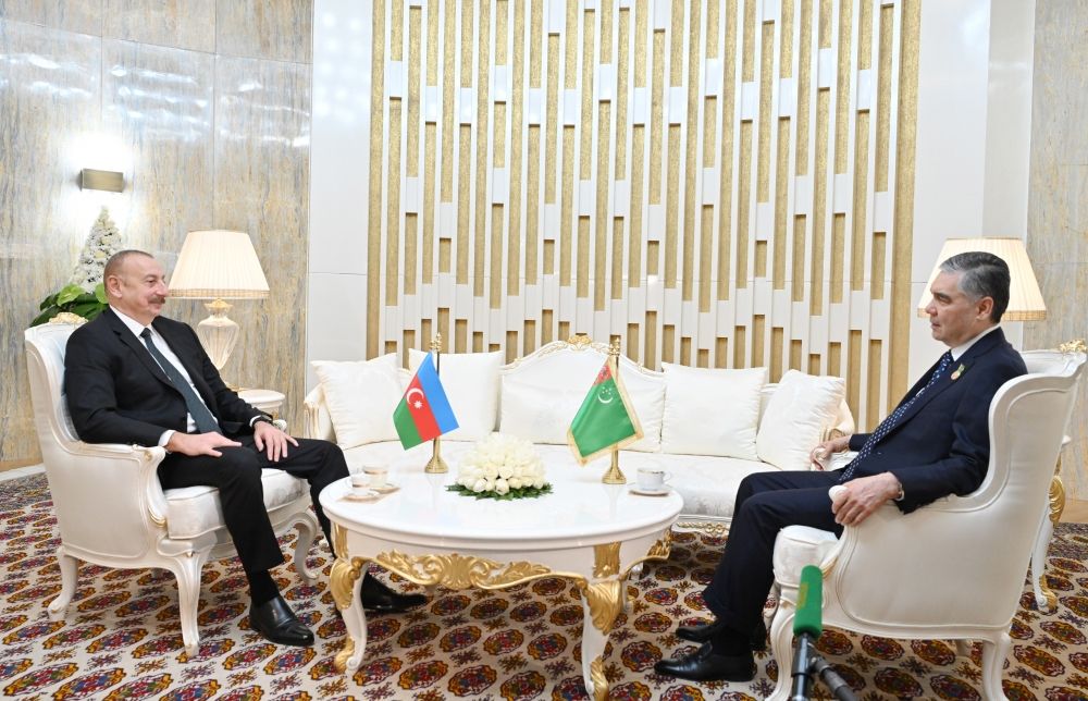 President Ilham Aliyev meets chairman of People's Council of National Assembly of Turkmenistan [PHOTO/VIDEO]