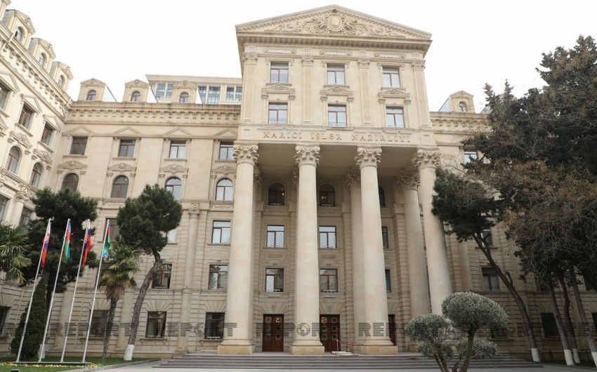 Baku denies Lachin road blocked, voices readiness to meet humanitarian needs of ethnic Armenians