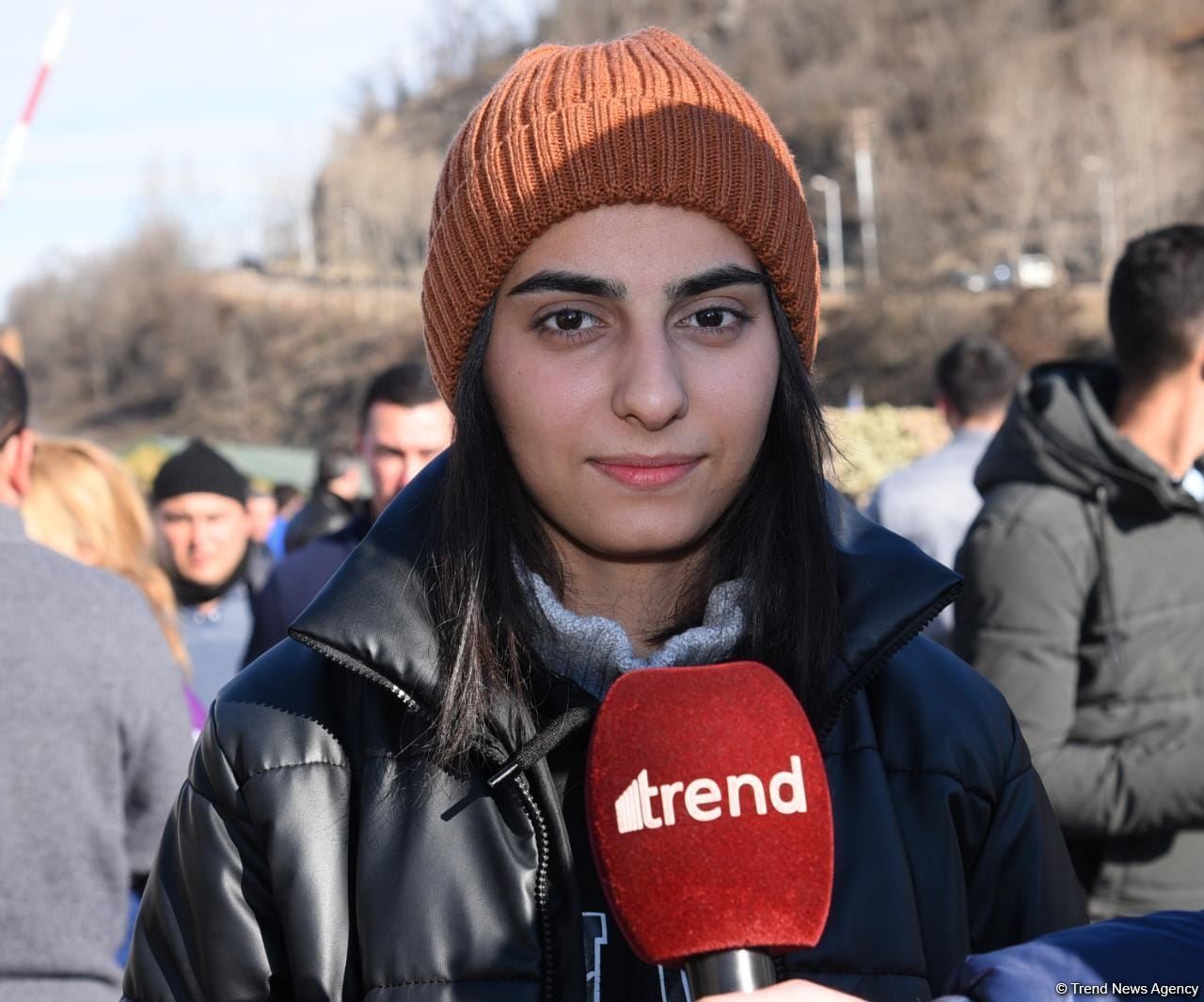 Azerbaijan's peaceful protesters on Lachin road stay positive despite weather conditions – protester [VIDEO]