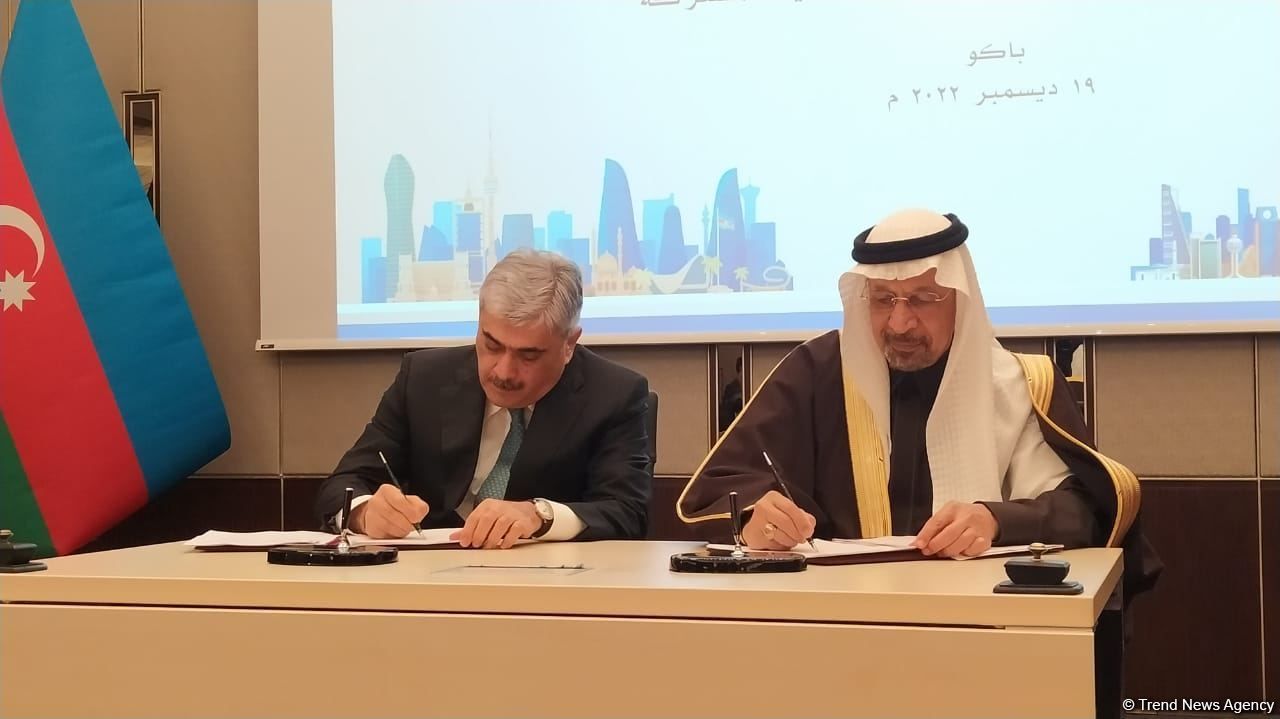 Azerbaijan, Saudi Arabia ink various accords on economic co-op [PHOTO]