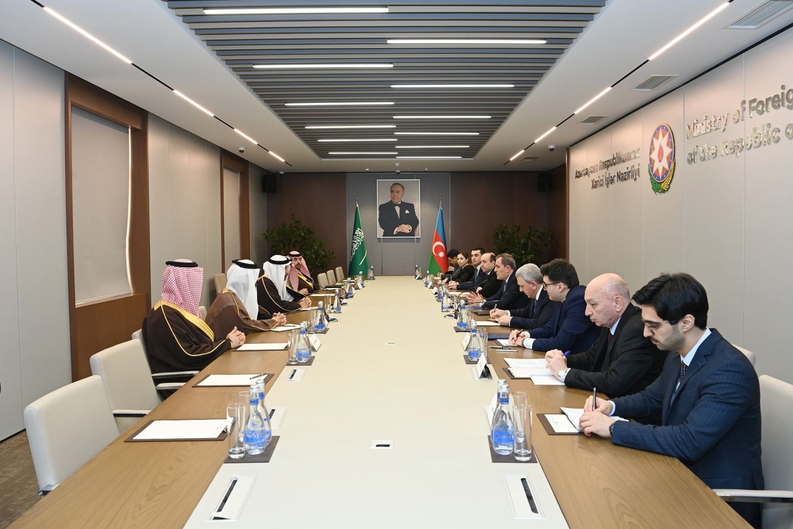 Saudi Arabia to invest in Azerbaijani energy sector [PHOTO]