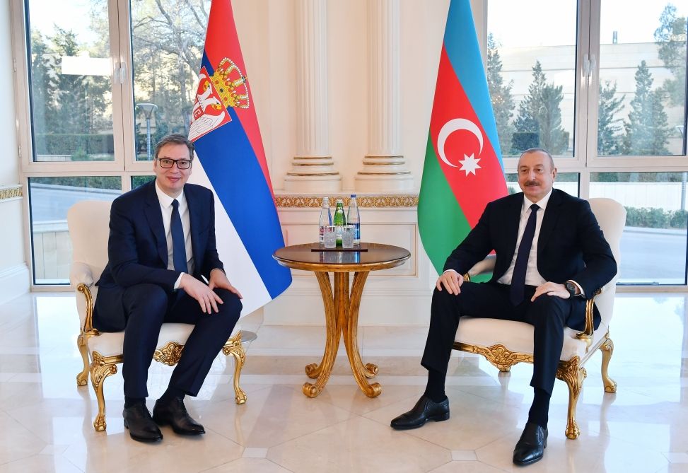 Azerbaijani, Serbian presidents hold one-on-one meeting in Baku [PHOTO]