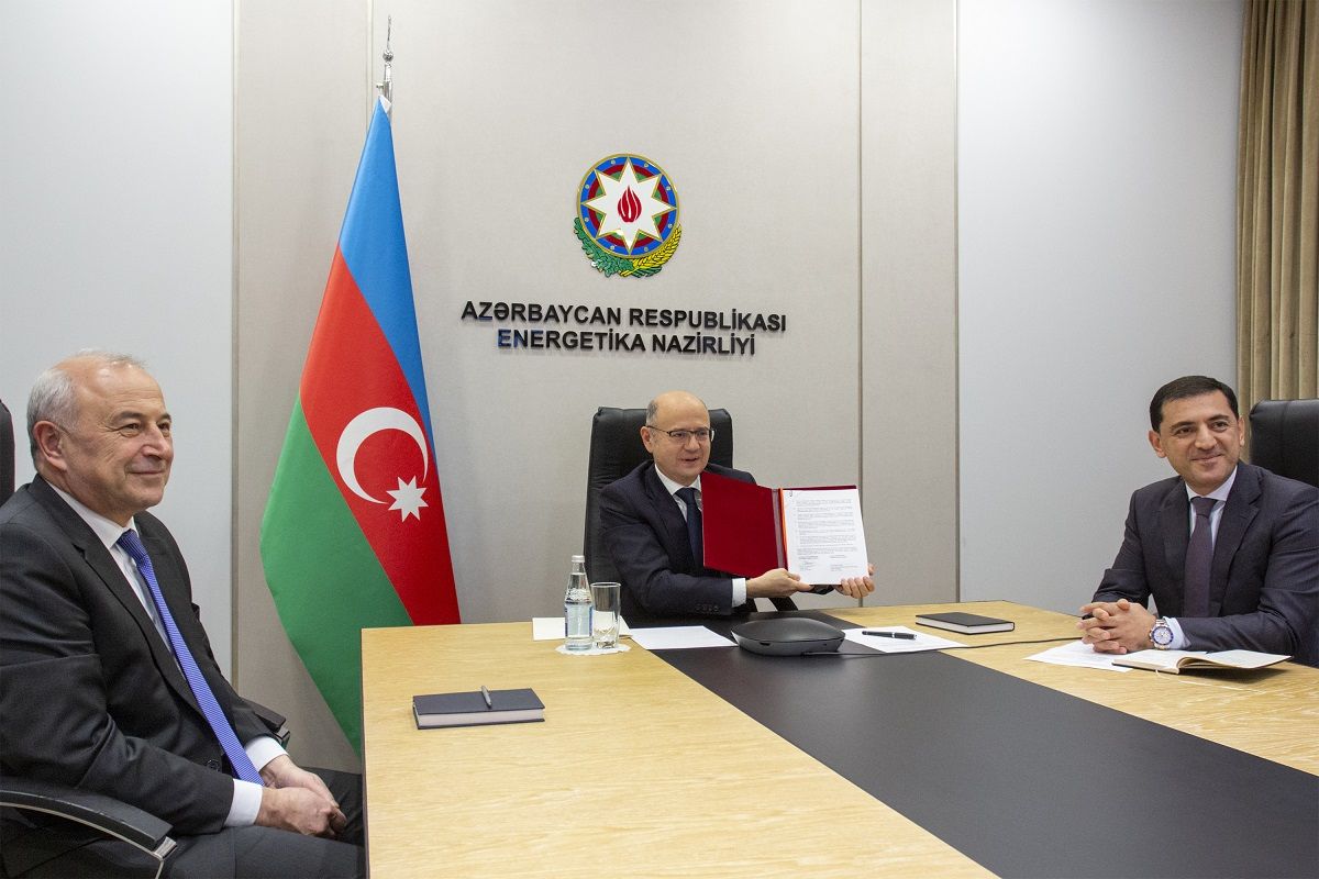 Azerbaijan, EBRD ink memorandum on technical assistance for power sector dev't [PHOTO]