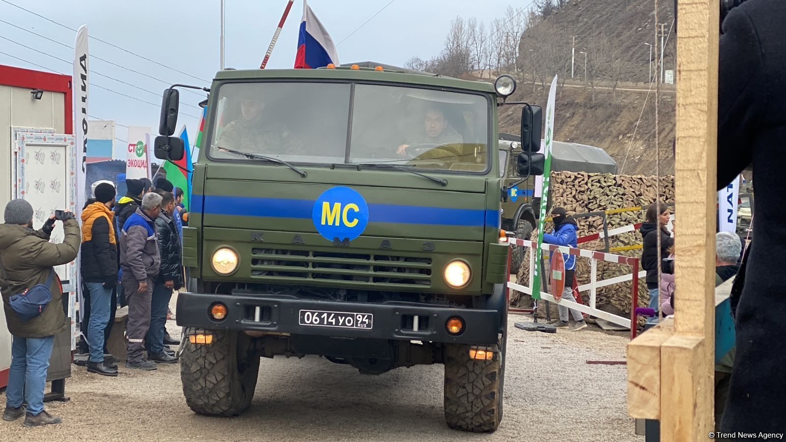 Eight more supply vehicles of Russian peacekeepers' pass through Lachin road [PHOTO]