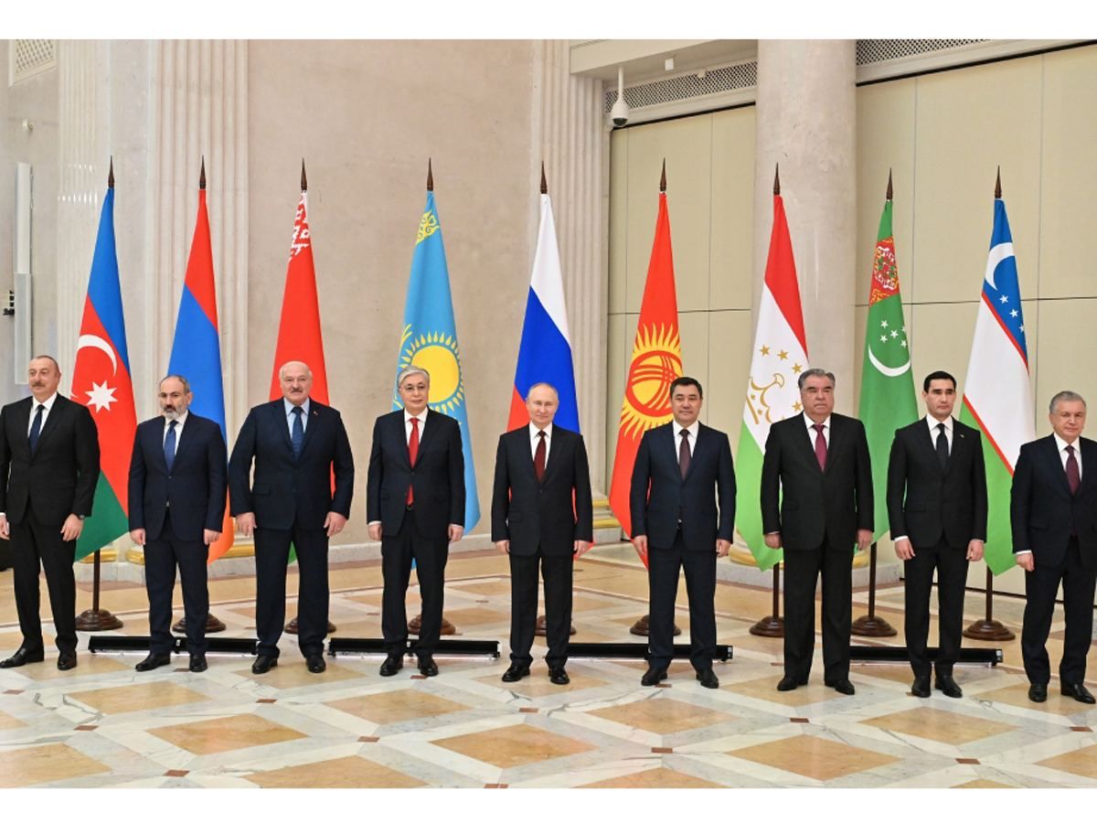 President Ilham Aliyev attends CIS heads of state meeting in St. Petersburg [PHOTO/VIDEO]