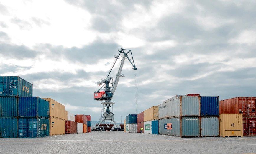 First container train from Uzbekistan to Europe arrives in Baku