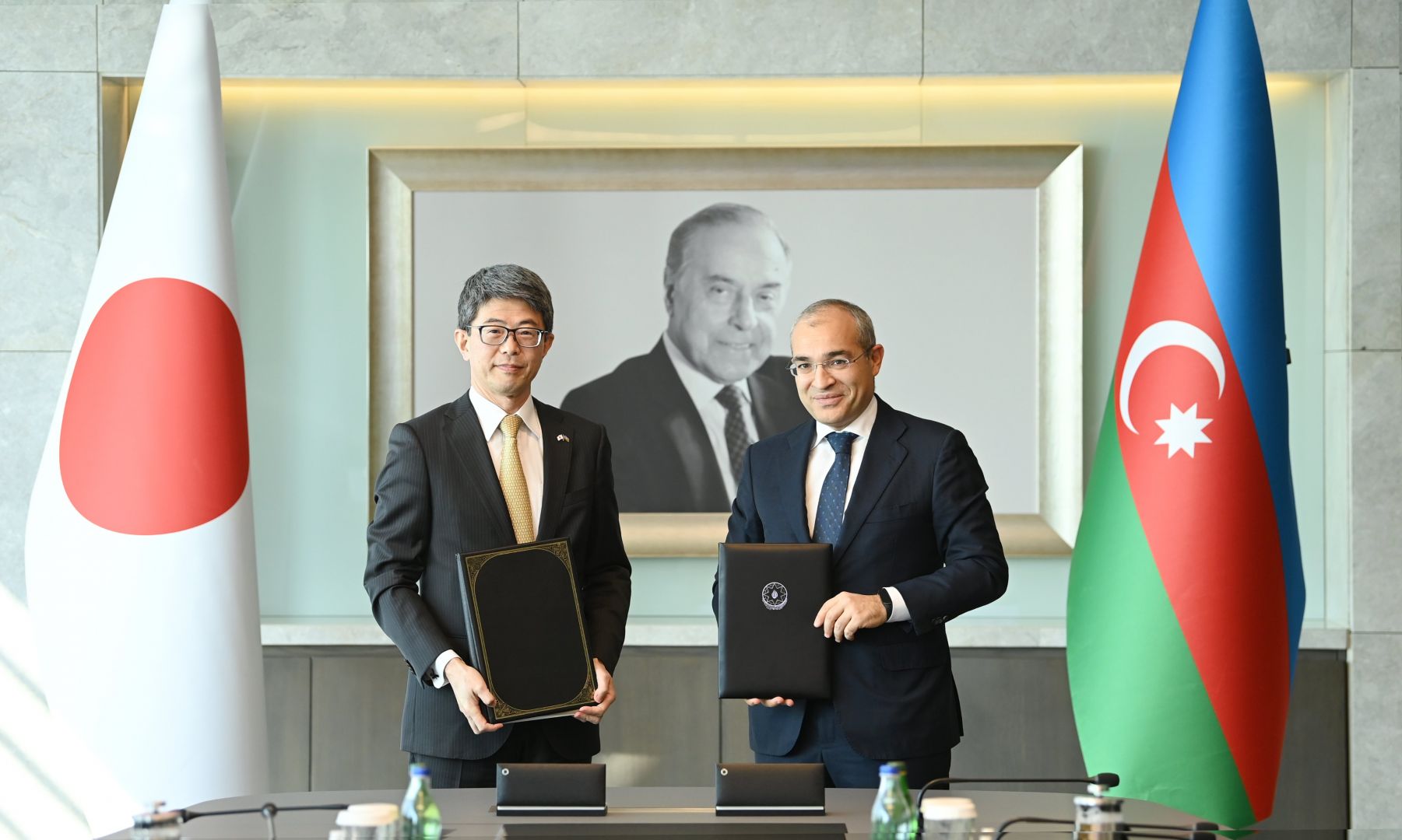 Azerbaijan, Japan ink convention on double taxation elimination [PHOTO]