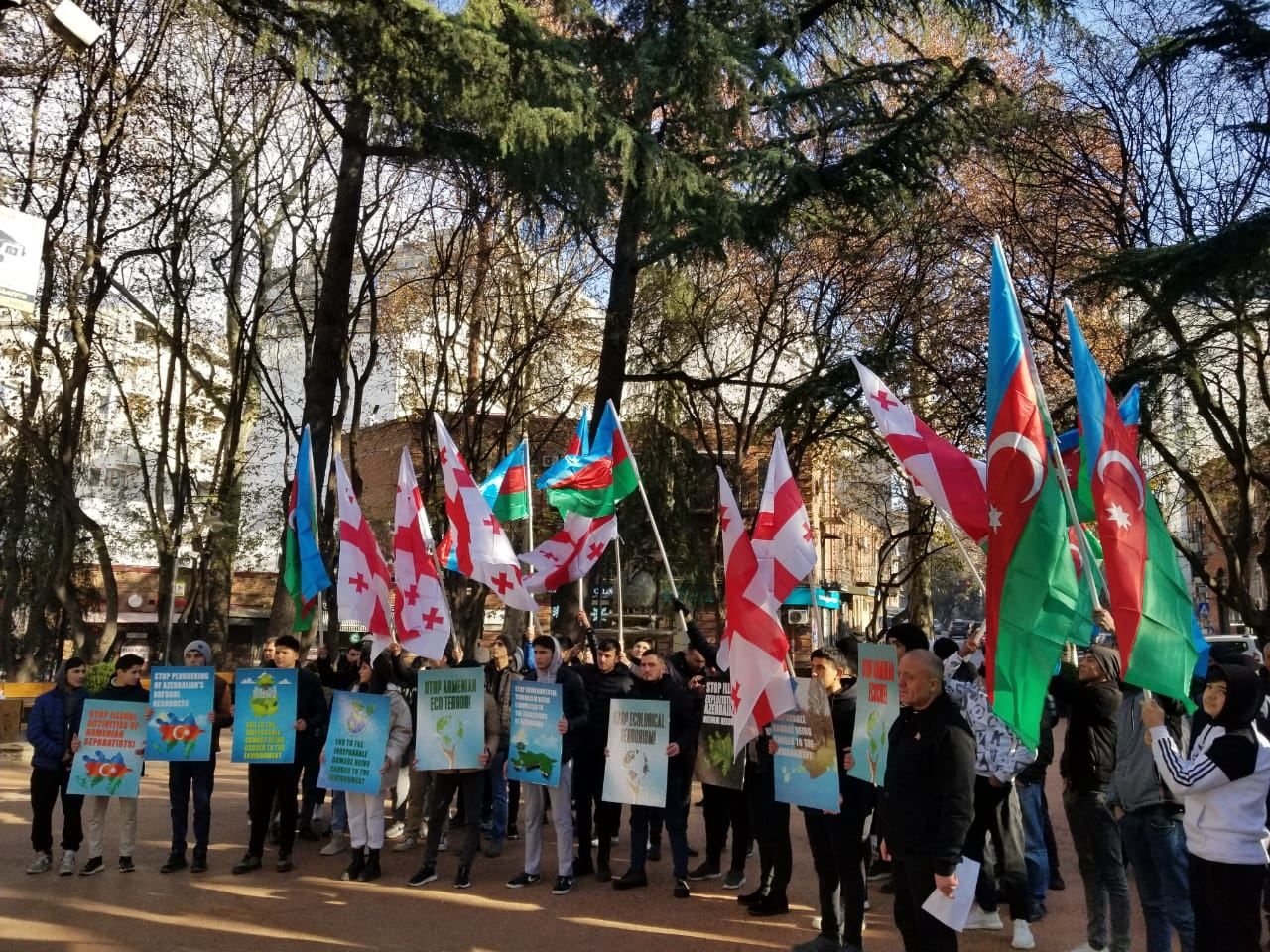 Ethnic Azerbaijanis in Georgia protest at exploitation of Azerbaijan's natural resources in Karabakh [PHOTO]