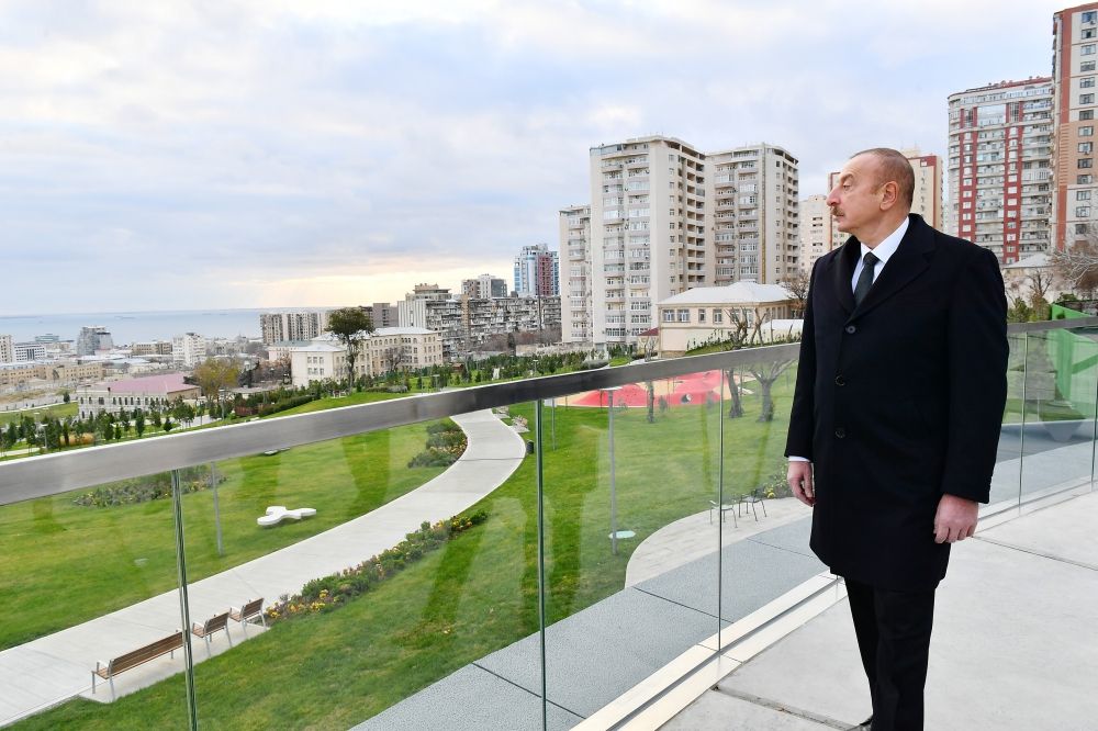 President Ilham Aliyev attends opening of second part of Central Park in Baku [UPDATE]