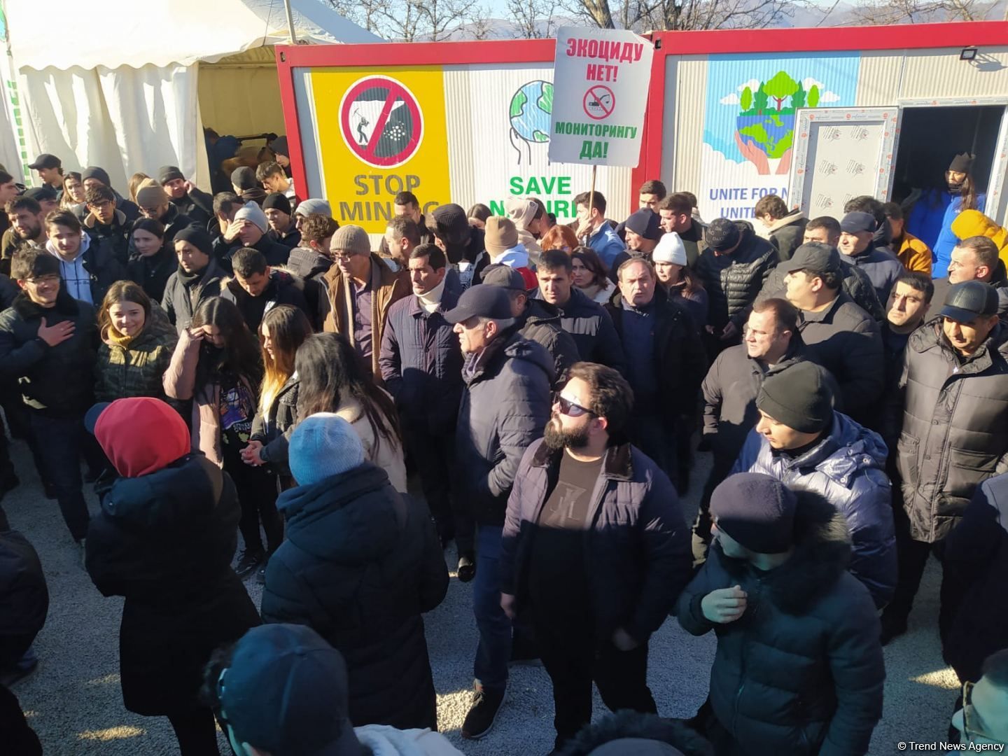 Azerbaijani protesters on Lachin road determined to go ahead with fair demands [PHOTO]