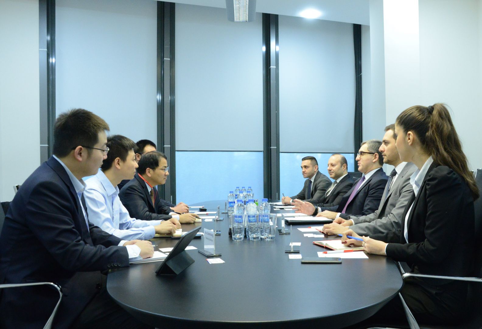 Azerbaijan, China discuss investment cooperation