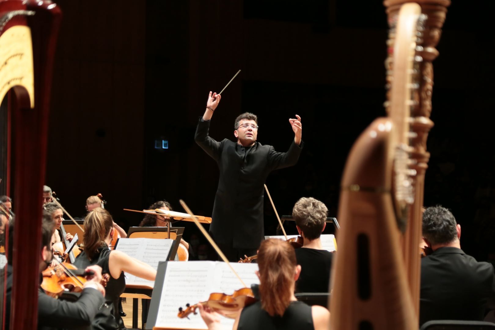 National conductor brings world-wide attention to Azerbaijani opera art