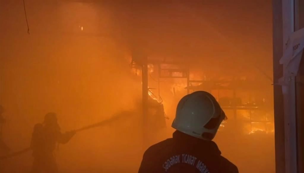 Fire at Sadarak shopping center put out [VIDEO/PHOTO]