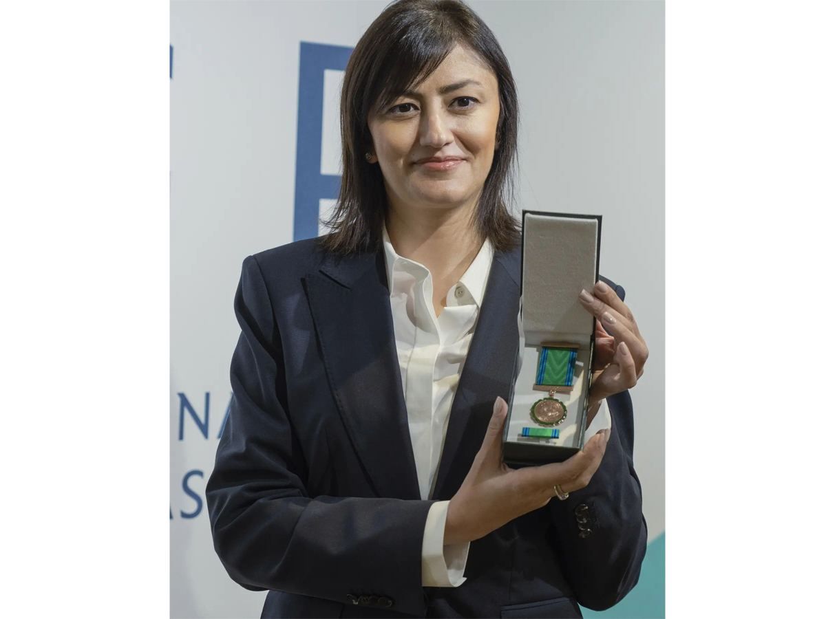 AGF Secretary-General awarded Taraggi medal [PHOTO]