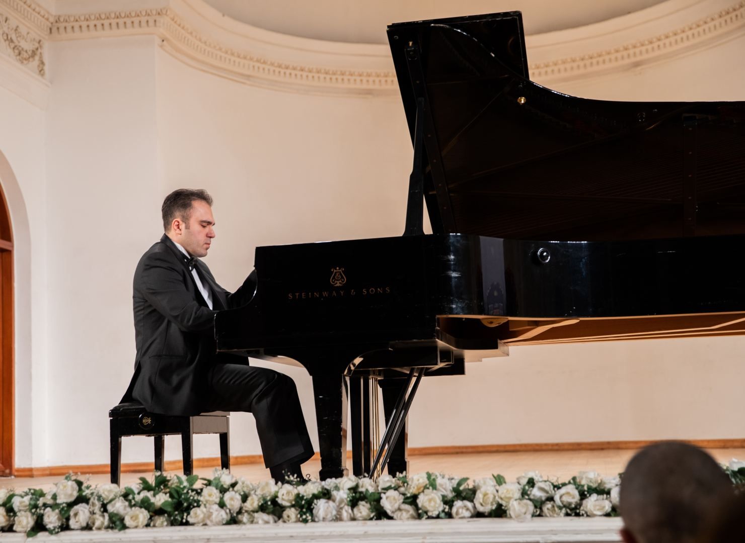 Young pianist pays tribute to fallen Lt-Col Rashad Atakishiyev [PHOTO] - Gallery Image
