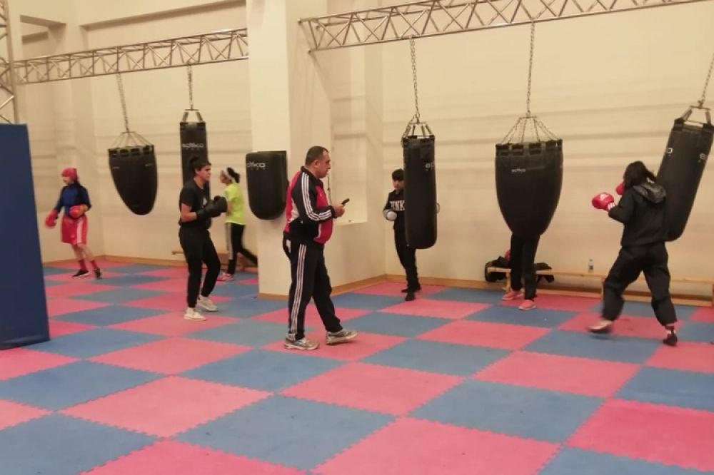 National female boxing team gets ready for international competitions [PHOTO] - Gallery Image