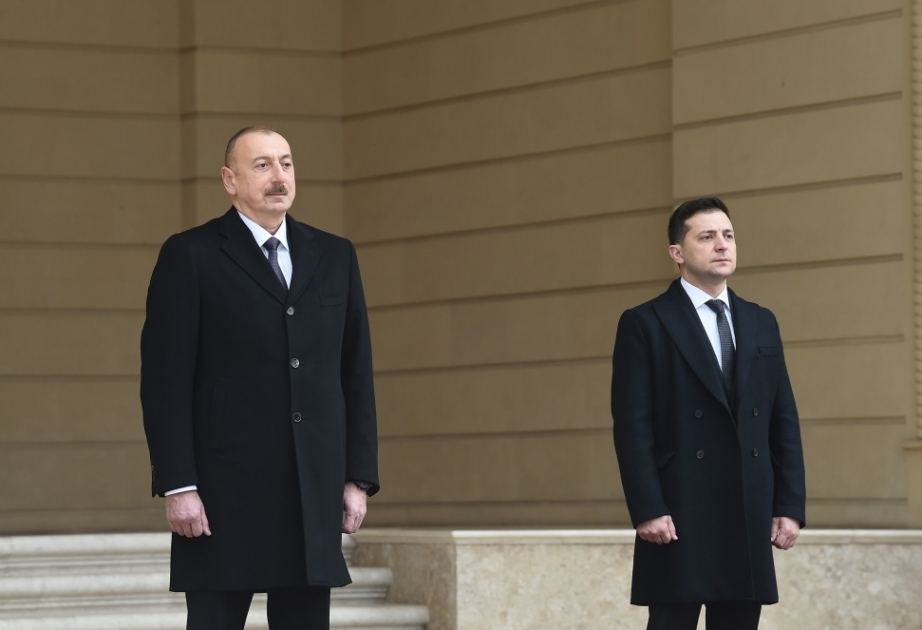 President Ilham Aliyev expresses condolences to President of Ukraine