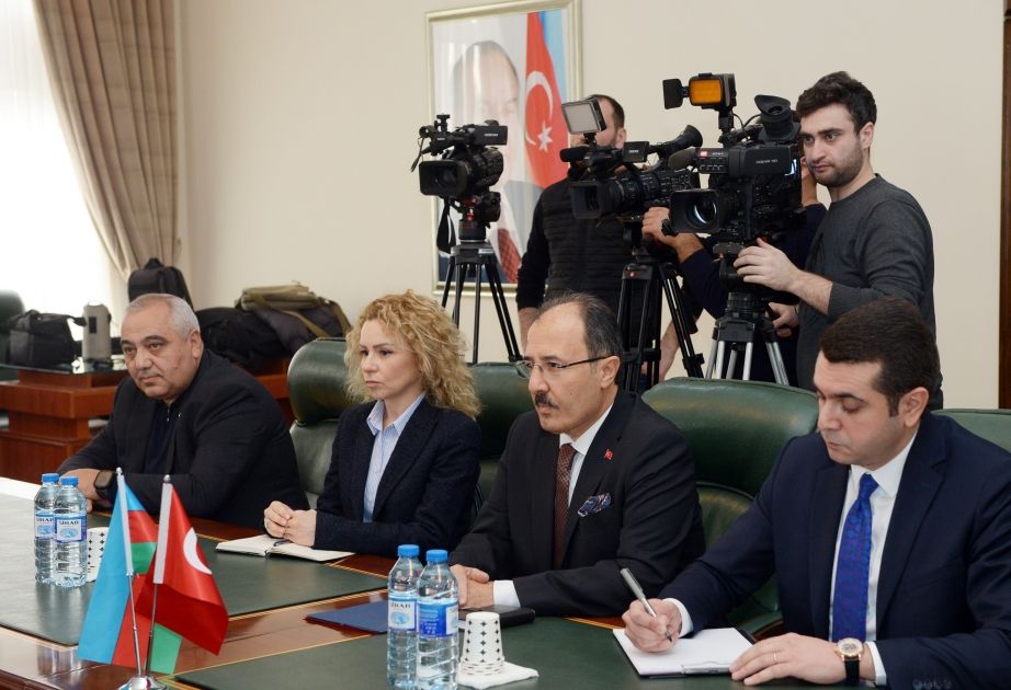 Ambassador of Turkiye, Western Azerbaijani Community leadership discuss co-op
