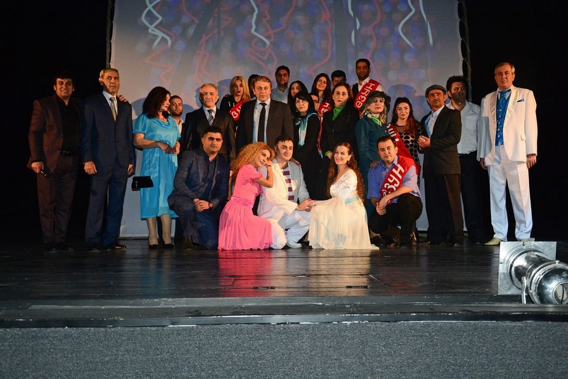 Young Spectators Theater stages play "My White Dove" to commemorate martyrs [PHOTO]