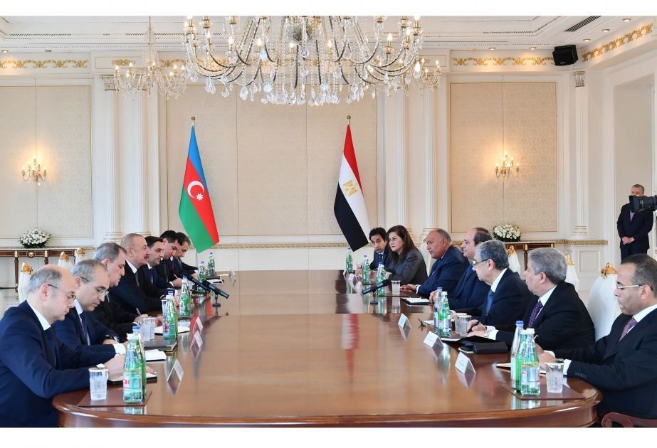 Presidents of Azerbaijan, Egypt hold expanded meeting [VIDEO]