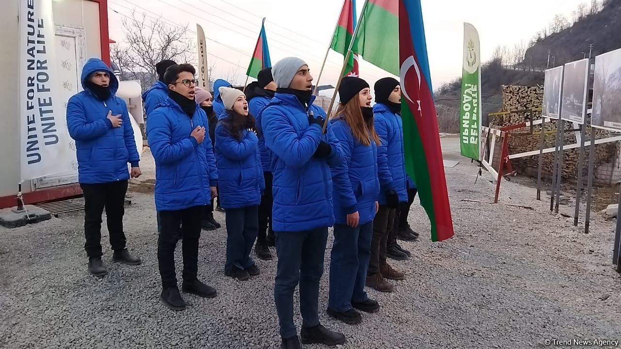 Day 48: Azerbaijanis continue to protest illicit exploitation of natural resources [PHOTO] - Gallery Image
