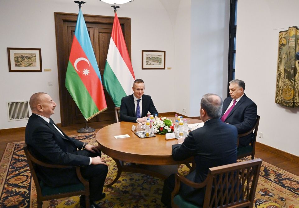 President Ilham Aliyev, Hungarian Prime Minister Viktor Orban meet in limited format [PHOTO/VIDEO] - Gallery Image