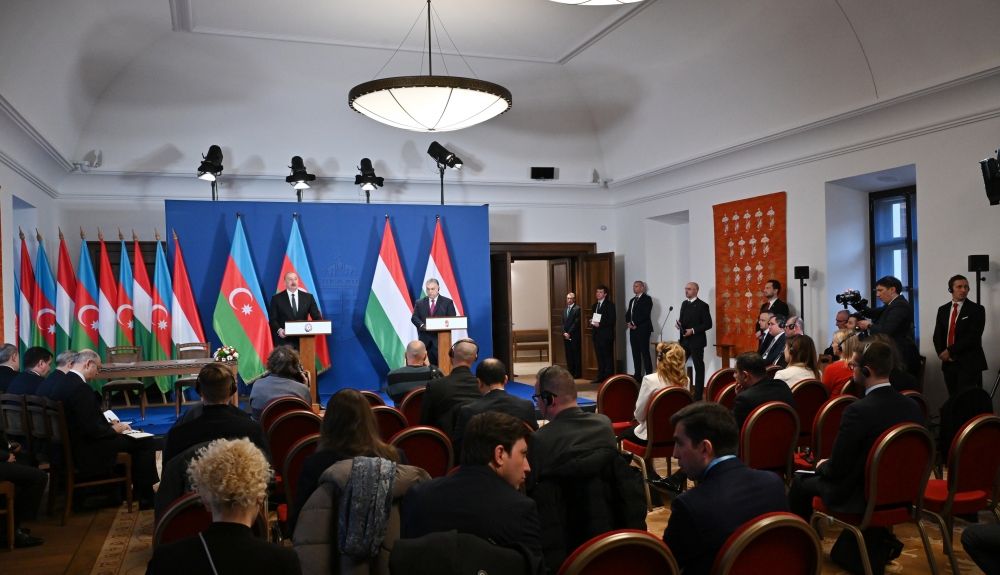 President Ilham Aliyev, Hungarian PM make press statements [UPDATE] - Gallery Image