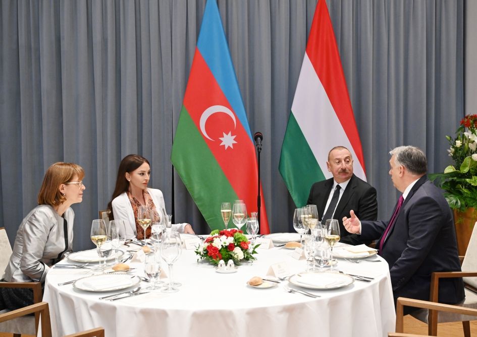 Official dinner hosted in honor of President Ilham Aliyev, First Lady Mehriban Aliyeva [UPDATE] - Gallery Image