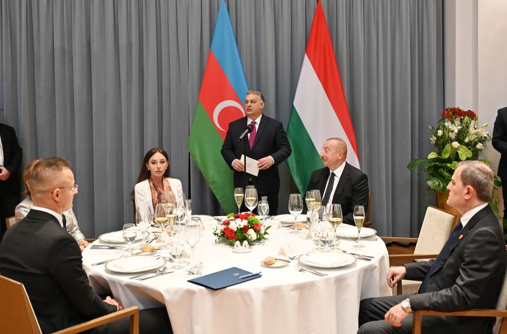 Official dinner hosted in honor of President Ilham Aliyev, First Lady Mehriban Aliyeva [UPDATE] - Gallery Image